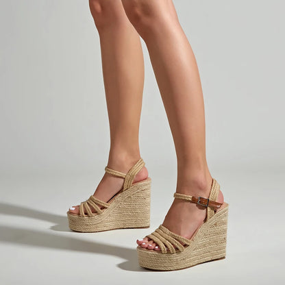 Alessia Sandals